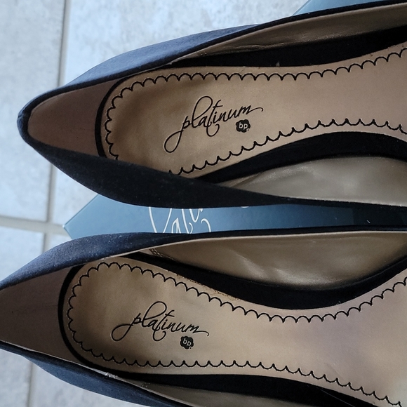 Platinum BP Wedge Black Dress Heels - Picture 2 of 8